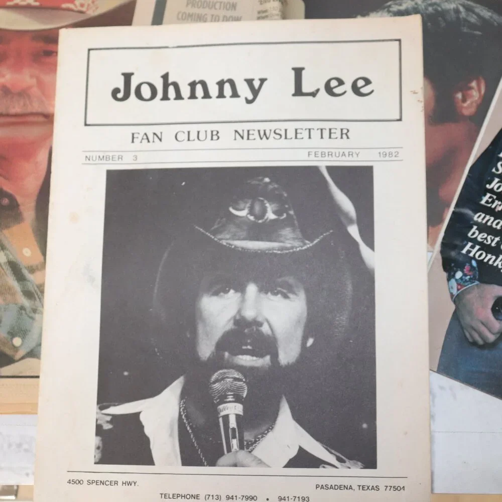 🎶 Music Magazine + Newspaper Bundle · Johnny Lee · Music City News